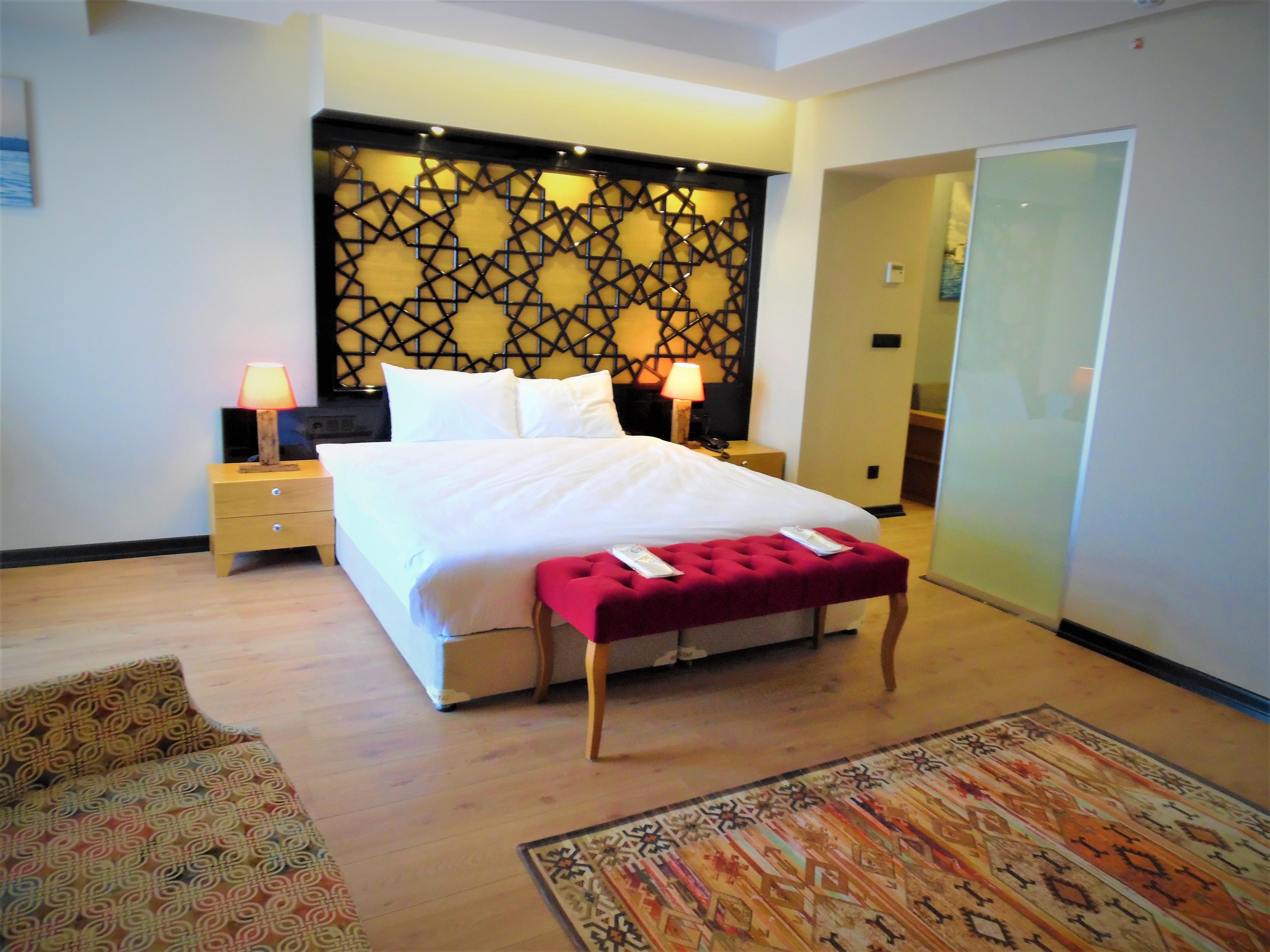 Vvr Hotel — Foto 1